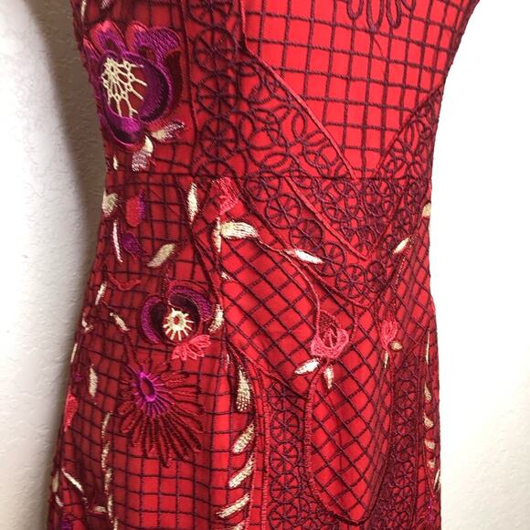 Vicky and Lucas red maroon embroidered floral overlay dress size Medium - Picture 3 of 15